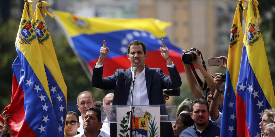 Fuerzas armadas de Venezuela desconocen a Juan Guaidó