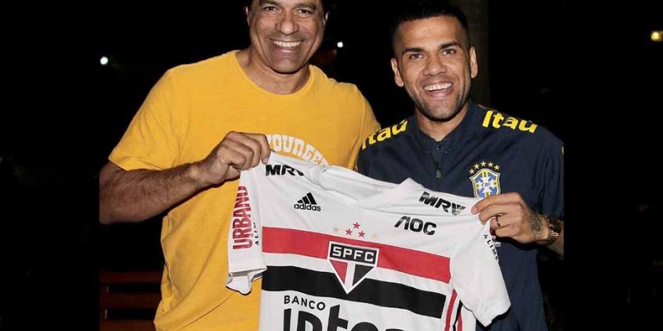 ¡Oficial! Dani Alves es nuevo jugador del Sao Paulo
