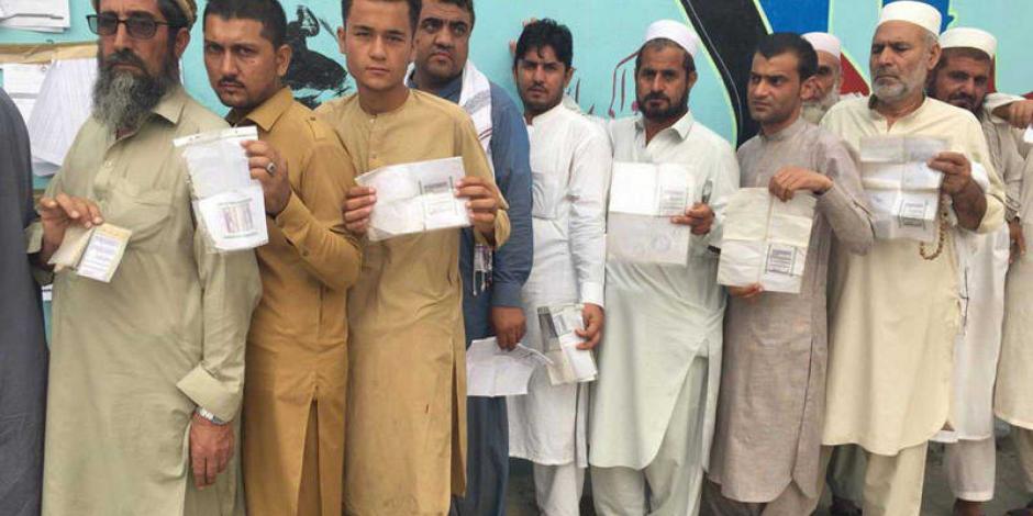 Afganistán celebra elecciones presidenciales en alerta máxima