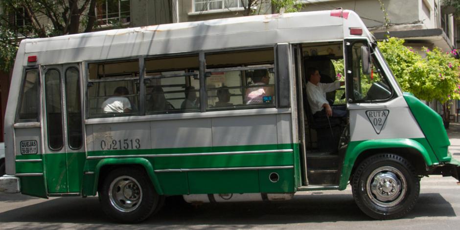 Multas de hasta $8,500 para choferes de transporte público sin registro: Semovi