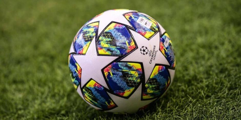 UEFA presenta nuevo balón para la Champions League