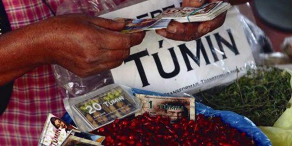 Así funciona el Túmin, "dinero" alternativo en tianguis de Oaxaca