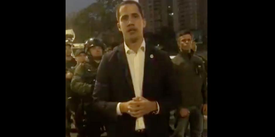 Guaidó convoca a pueblo y militares a tomar las calles y libera a Leopoldo López