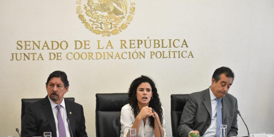 Pide Luisa Alcalde acelerar regulación del “perverso outsourcing”
