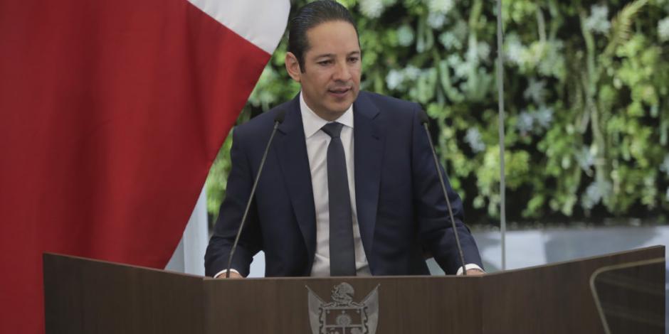 Rinde gobernador de Querétaro tercer informe de actividades