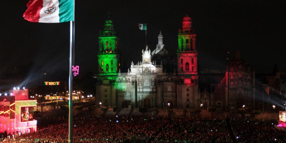 Mosaico cultural y artístico enmarca primer Grito de López Obrador