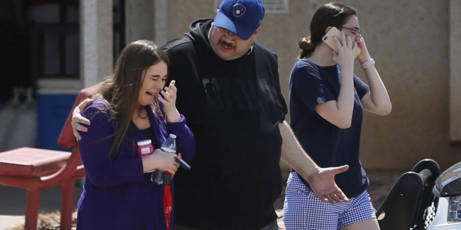 Tres mexicanos murieron y 6 fueron heridos en tiroteo de El Paso