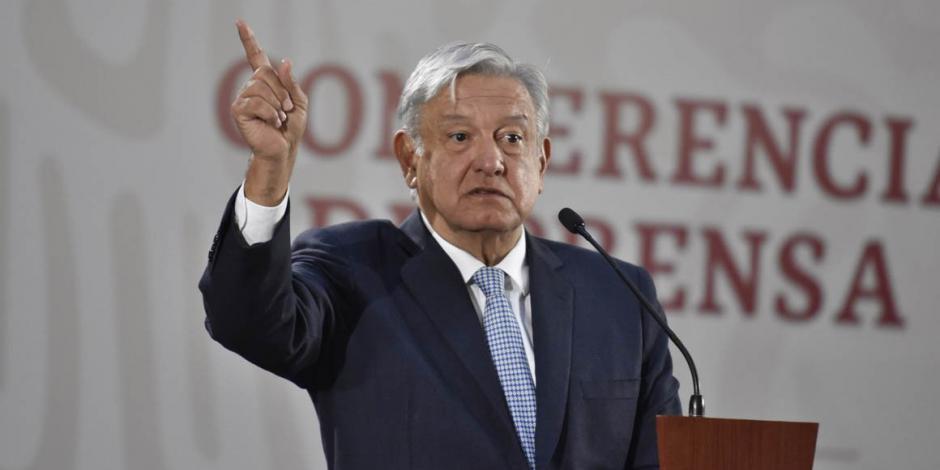 Respetaré fallos de amparos contra Ley de Remuneraciones: López Obrador