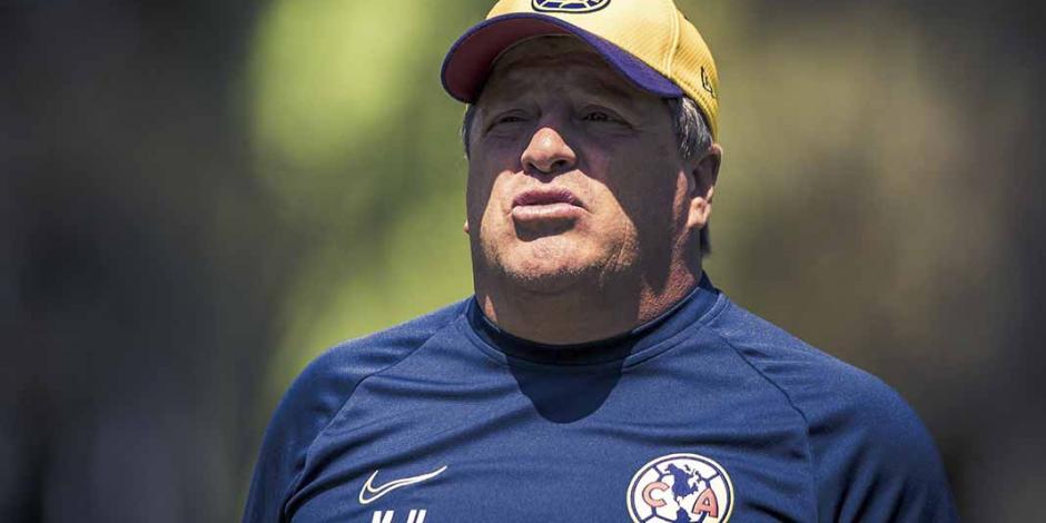 El Piojo Herrera espera que Chivas sea el 'trampolín' para sus Águilas