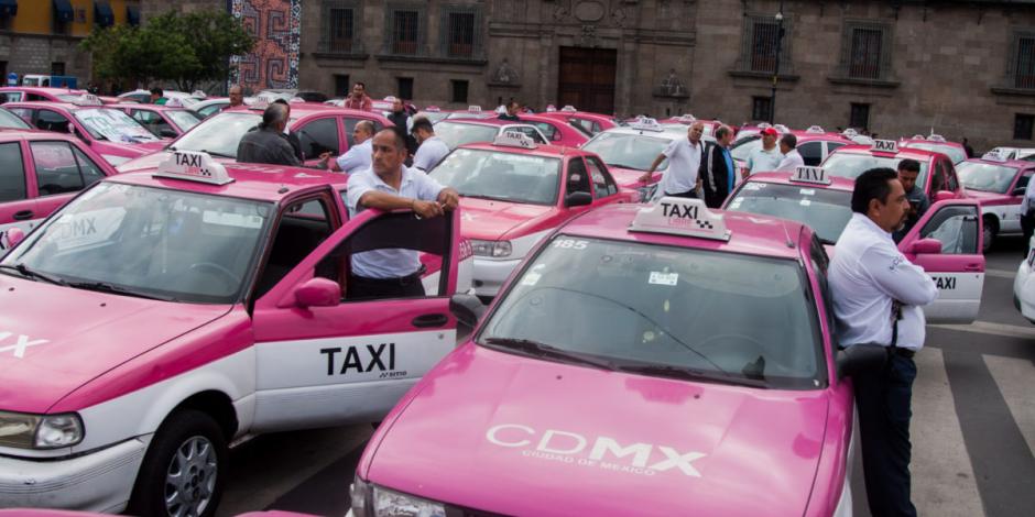 Inicia diálogo entre Semovi y taxistas de la Ciudad de México