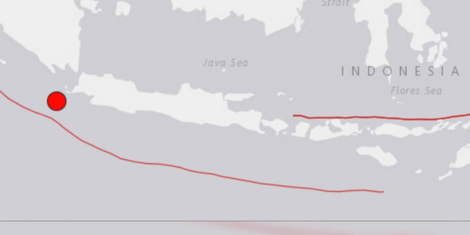 VIDEOS: Emiten alerta de tsunami tras terremoto de 7.4 en Indonesia