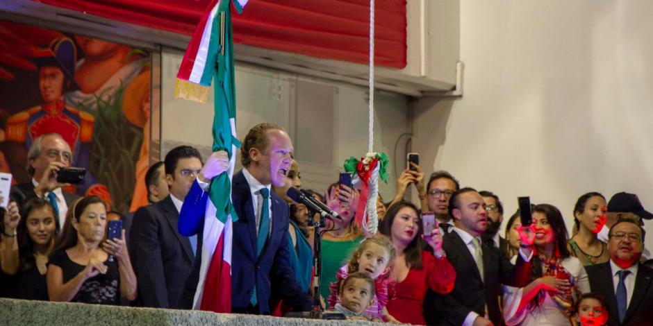 Encabeza Santiago Taboada el Grito de Independencia en Benito Juárez