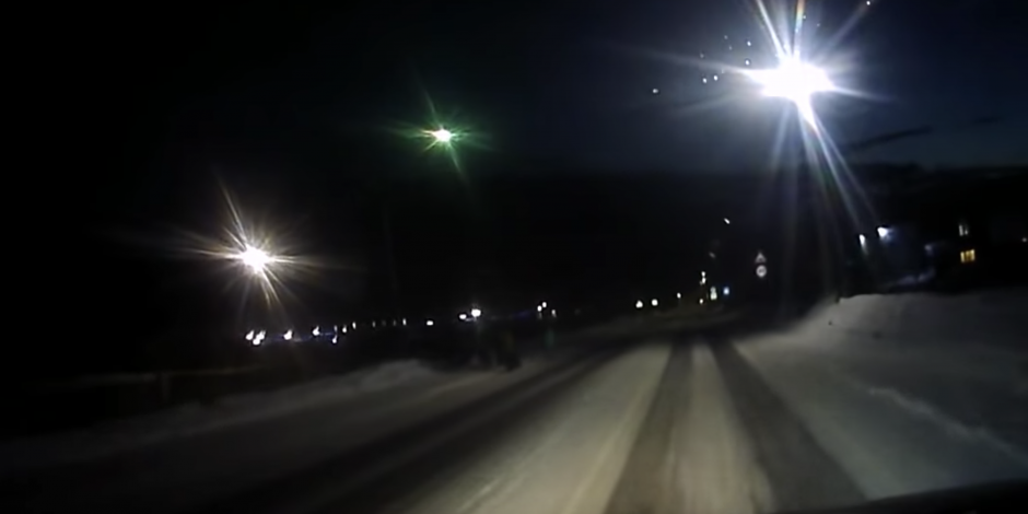 VIDEO: Observan extraño objeto luminoso en localidad de Siberia