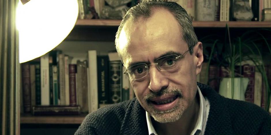 El escritor Héctor Zagal denuncia asalto a su casa en Álvaro Obregón