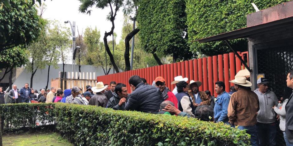 Amagan campesinos con protestar en San Lázaro hasta el domingo