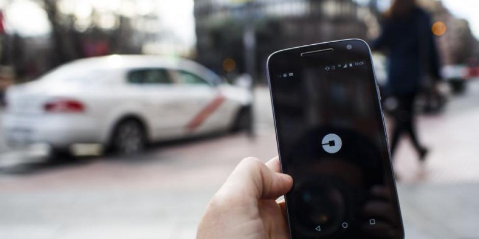 CDMX iguala a Uber, Cabify y Didi con taxis; ven golpe a su negocio