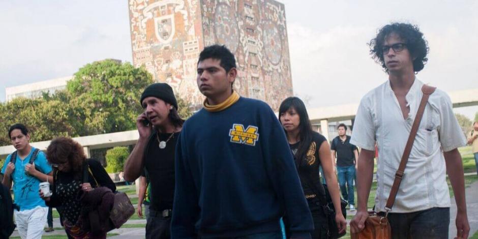 Buscan estudiantes de la UNAM ampliar paro de labores