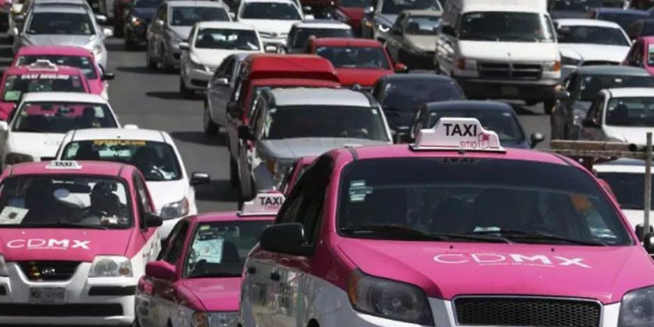 Anuncian operativos para revisar taxis en la CDMX