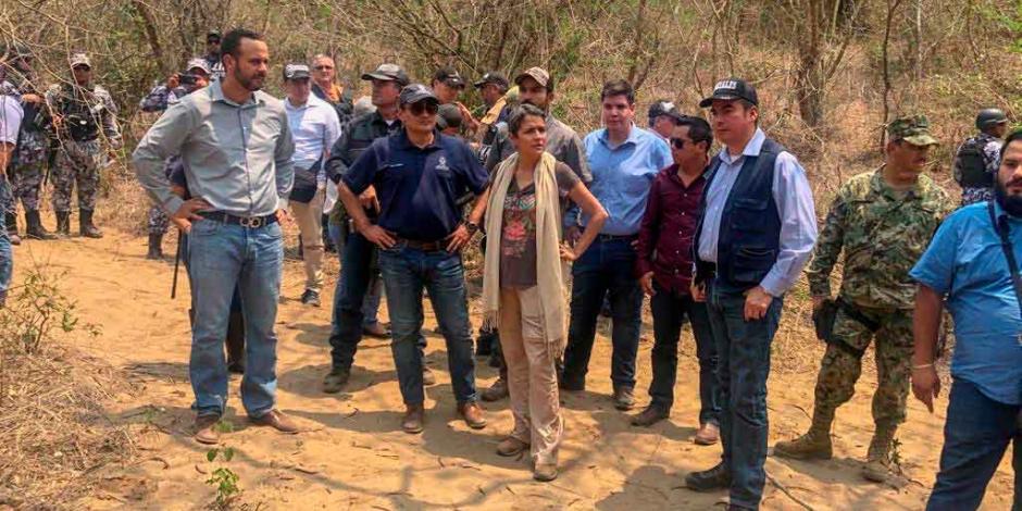 Hallan predio con al menos 36 fosas clandestinas en Veracruz