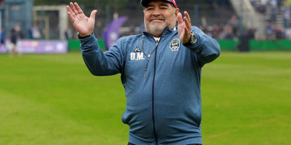 Maradona acusó a ovnis de secuestro tras ausentarse tres días de casa