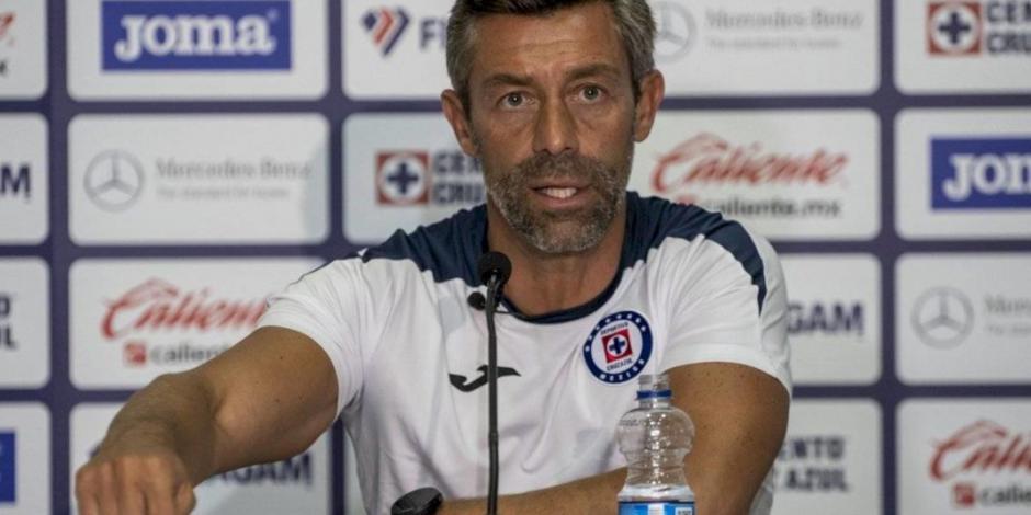 Pedro Caixinha dice que es rumor llegada de Cavallini a Cruz Azul