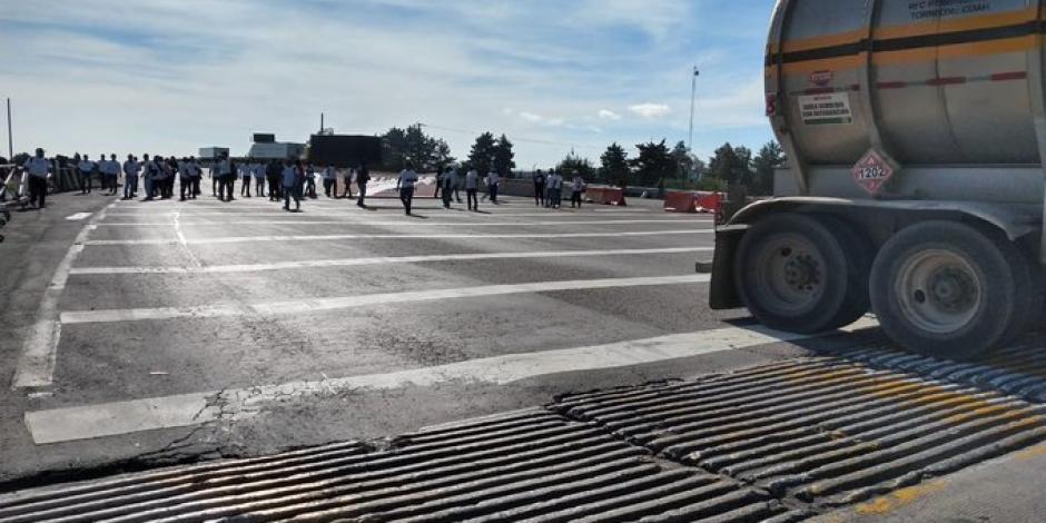 Tras 3 horas de protestas, recicladores liberan autopistas que dan acceso a CDMX