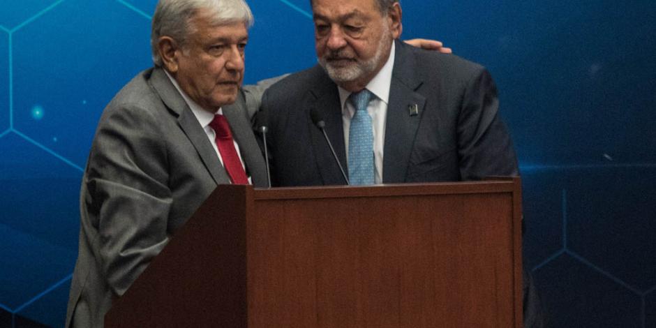 Se reúnen Slim y López Obrador en Palacio Nacional
