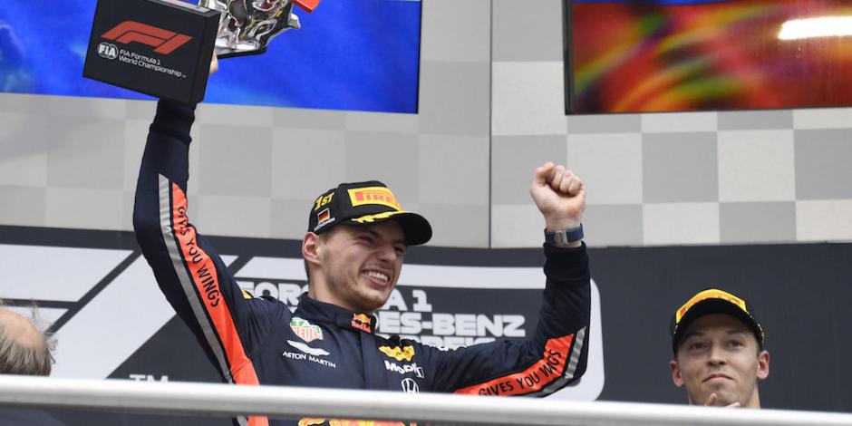 Max Verstappen se lleva caótico y lluvioso Gran Premio de Alemania