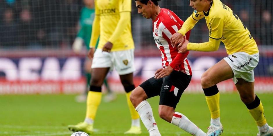 Guti participa 85 minutos en victoria del PSV y se mantiene en la cima con el Ajax
