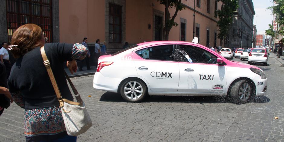 Anuncian taxistas bloqueos en CDMX por competencia desleal de apps
