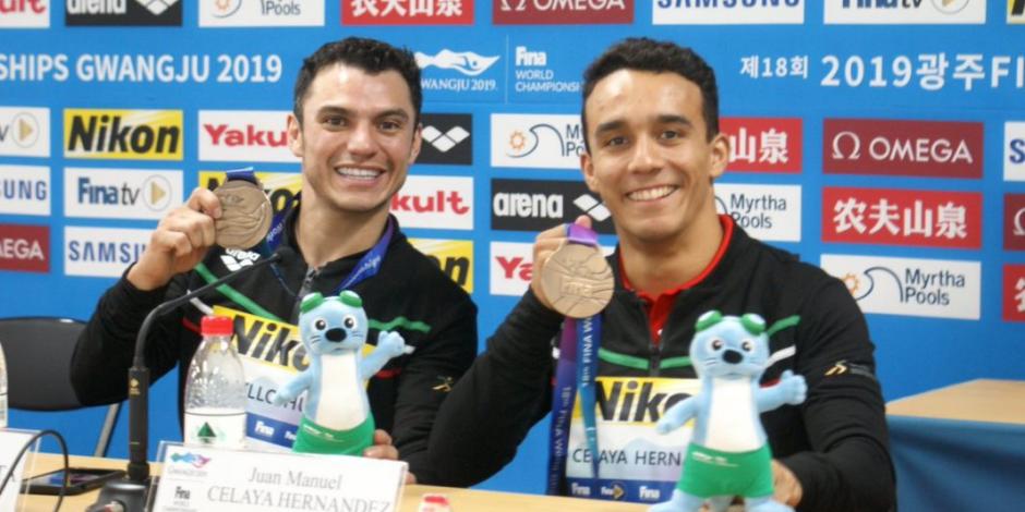 Yahel Castillo y Juan Celaya ganan bronce en Mundiales de Natación