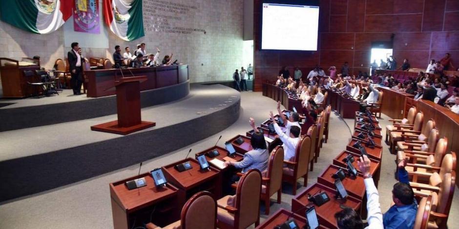 Aprueban 17 congresos locales Reforma Educativa; ya puede promulgarse