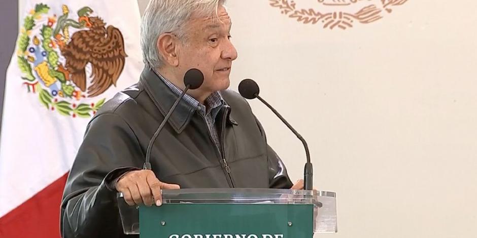 López Obrador perfila fin de los aviadores en educación de Michoacán