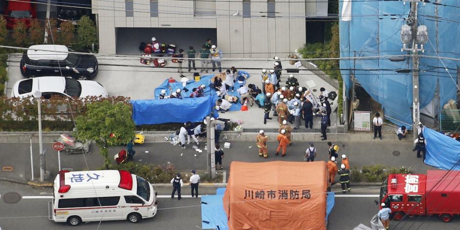 Hombre ataca con cuchillo a personas en Japón; hay dos muertos