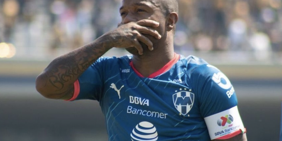 Con un hombre menos, Pumas rescata empate 1-1 ante Rayados