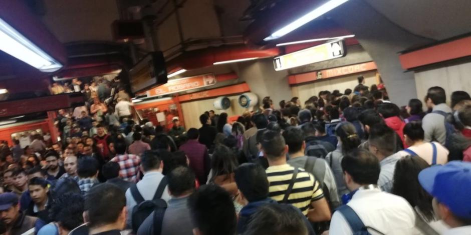 Usuarios en redes reportan caos en L7 del Metro por caída de usuario a las vías
