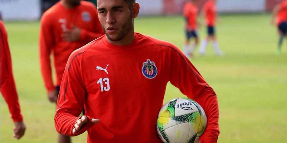 Chivas debe pensar en Liguilla y no en el descenso: Gael Sandoval