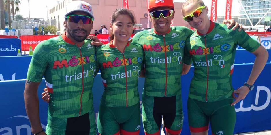 Triatletas mexicanos se quedan en puesto 12 de Serie Mundial de Relevos