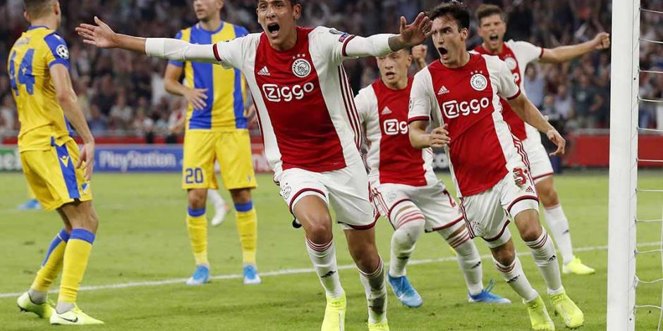 Con primer gol de Edson, Ajax clasifica a fase de grupos de Champions