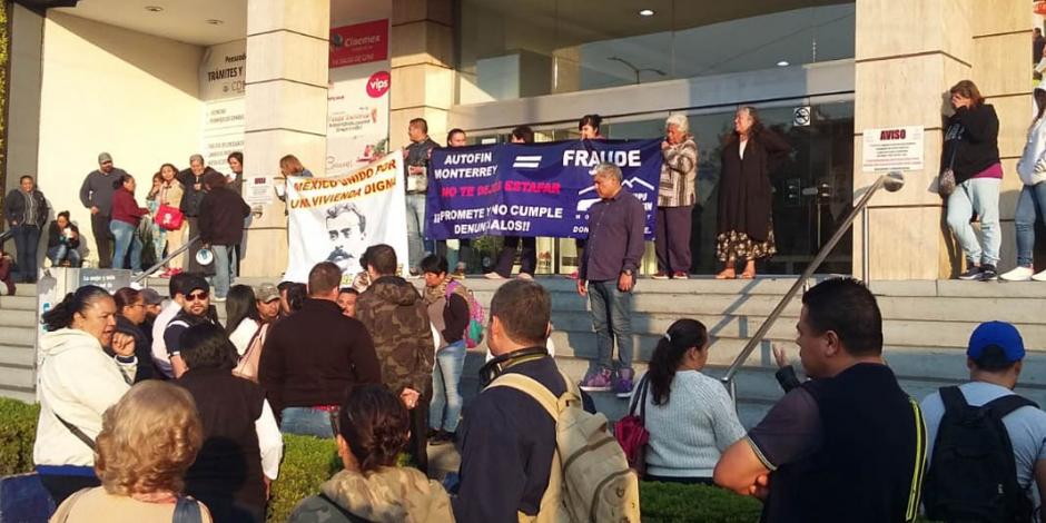 Abren Galerías Plaza de las Estrellas tras protesta contra Autofin