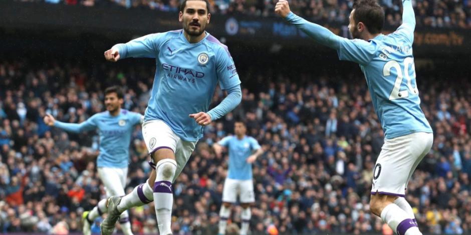 Manchester City golea 3-0 al Aston Villa y recupera segundo sitio en Inglaterra