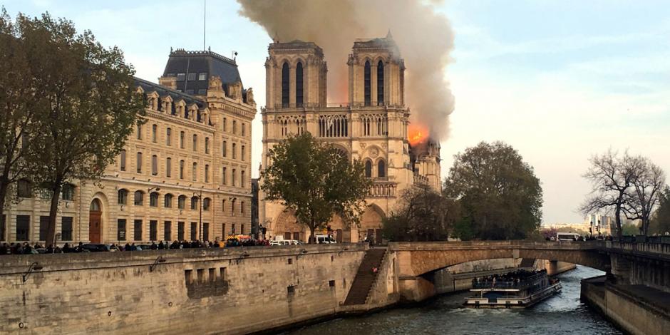 Piden evaluar posible daño al acervo histórico y cultural de Notre Dame