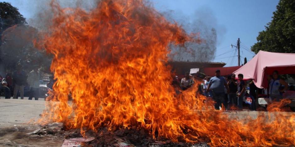 Otra vez, queman boletas de consulta sobre Termoeléctrica en Amilcingo