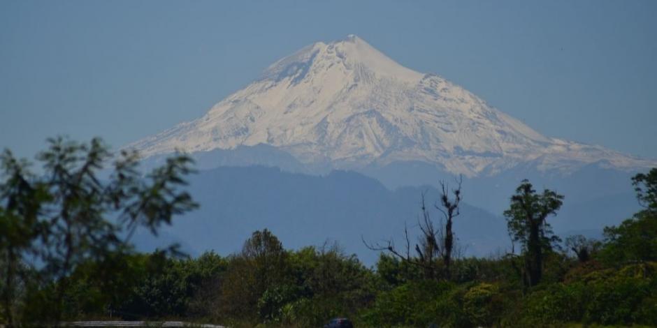 Cinco alpinistas resultan lesionados, en dos accidentes, en el Pico de Orizaba