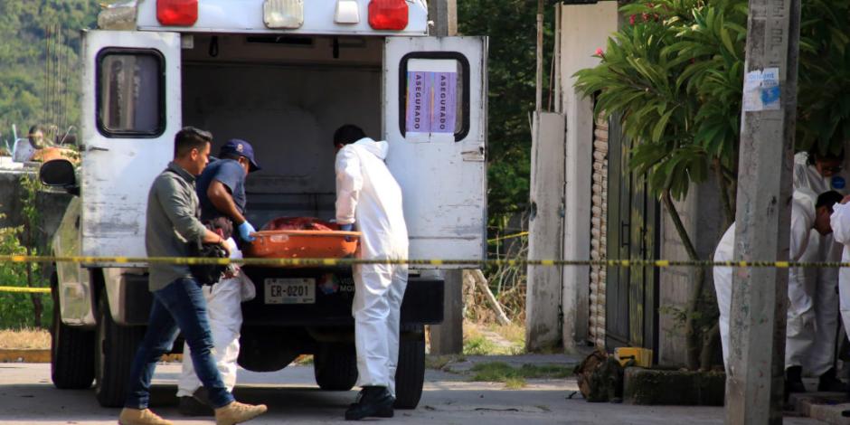 Hallan cadáver maniatado y en estado de descomposición en Morelos