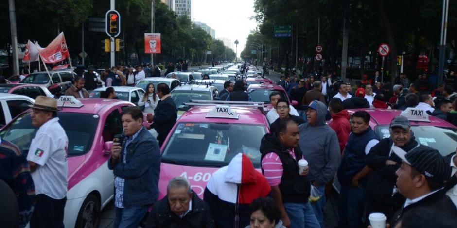 Si no hay operativos contra apps, taxistas analizan hacer más protestas