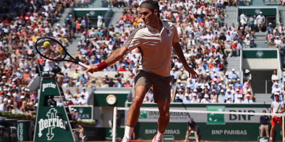 Roger Federer avanza a los Octavos de Final del Roland Garros