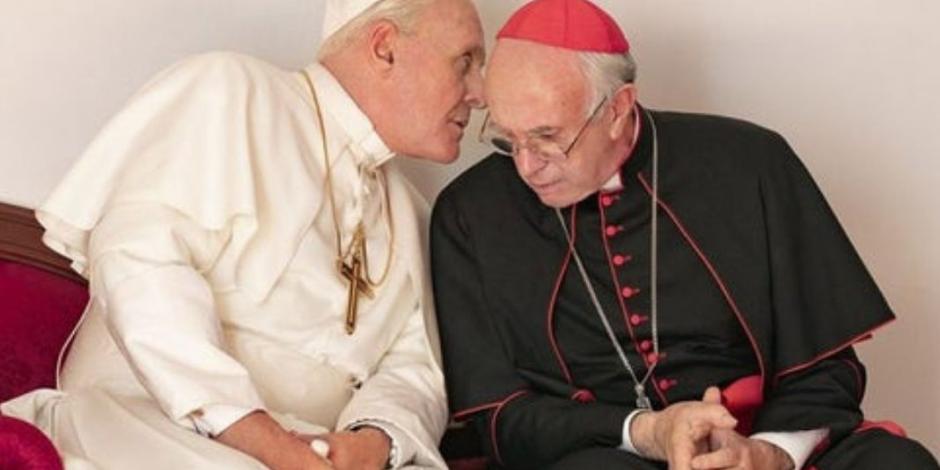 Revelan primera imagen de Anthony Hopkins como Benedicto XVI