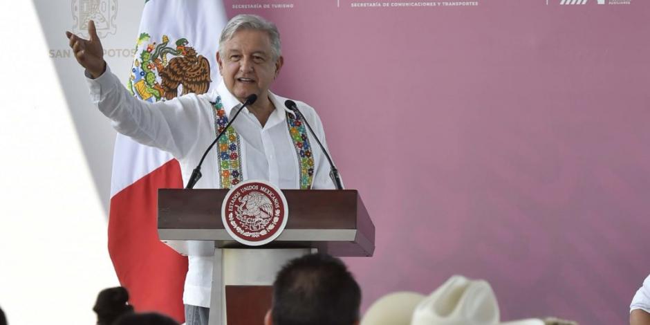 López Obrador califica de provocadores a manifestantes de SLP