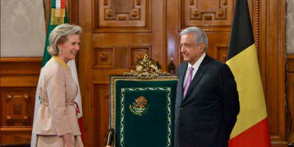 Se reúne López Obrador con princesa de Bélgica en Palacio Nacional